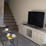Casa de hóspedes Locazione Turistica Rania 3*